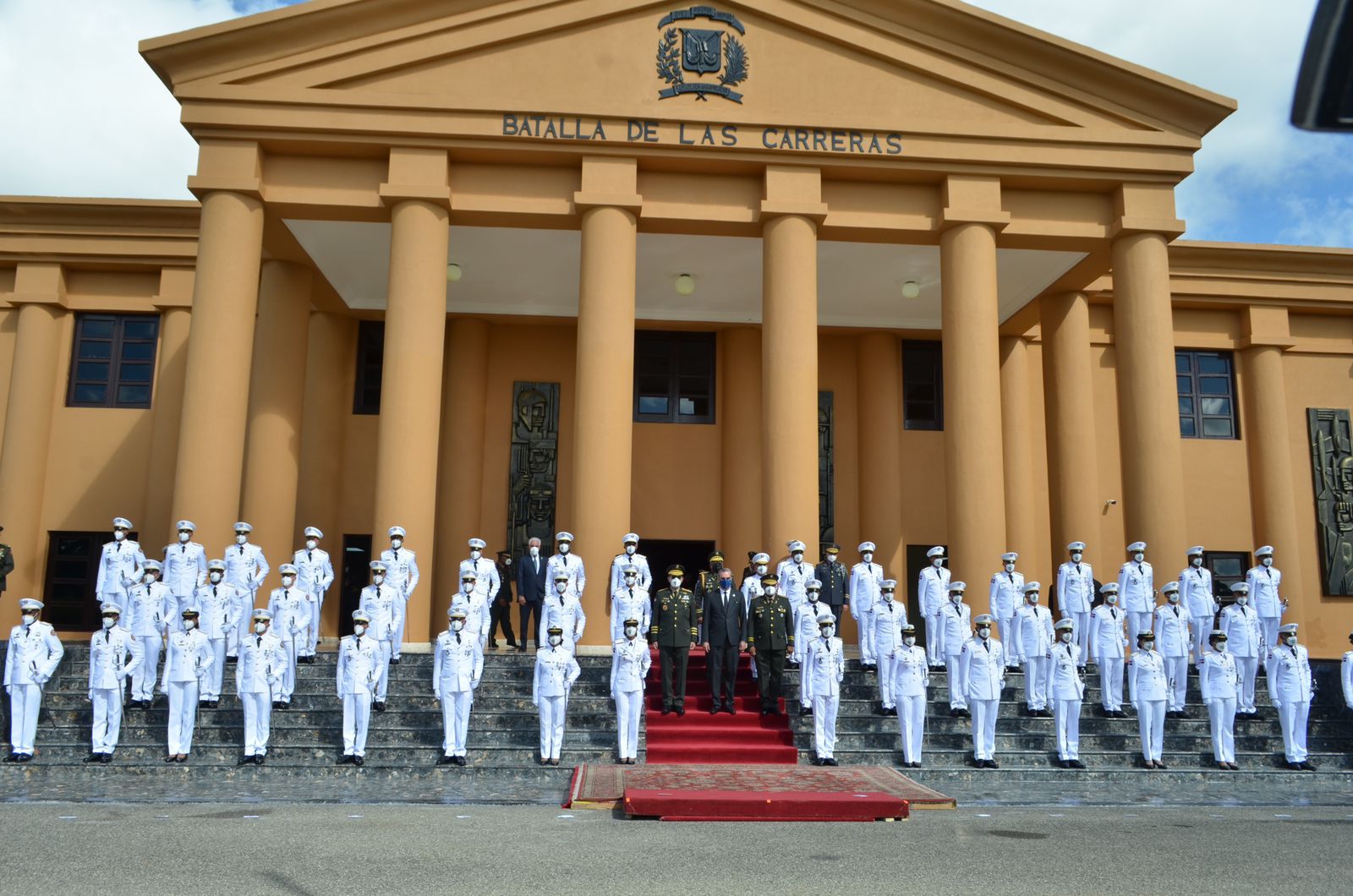 La Academia Militar Batalla de las Carreras del ERD celebra la Sexagésima Graduación Ordinaria