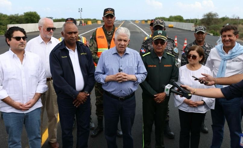 MOPC habilita de guisa provisional la Circunvalación de Baní para allanar el tránsito durante la Semana Santa MOPC habilita de guisa provisional la Circunvalación de Baní para allanar el tránsito durante la Semana Santa