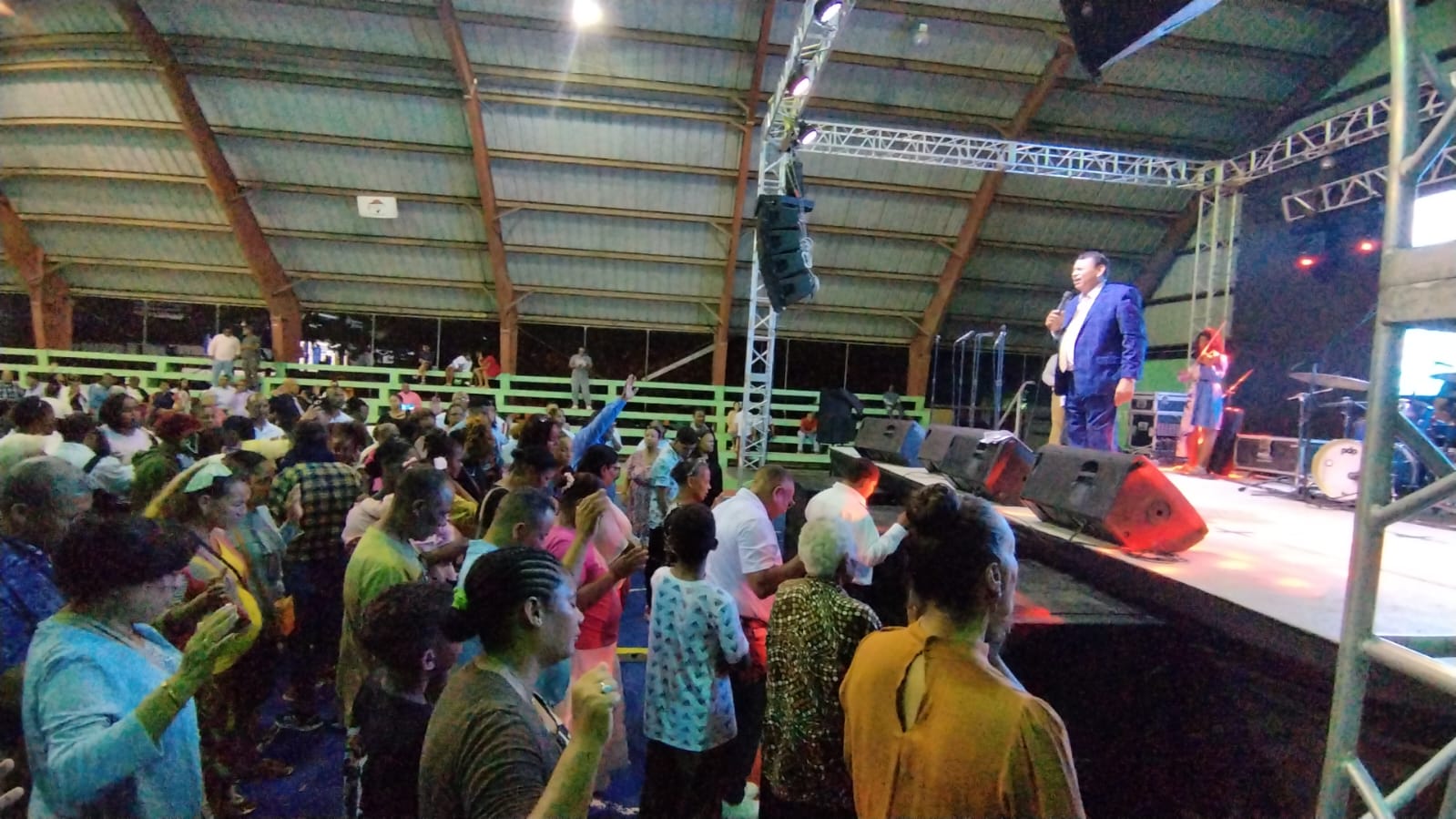 Impactante inicio de la Gran Cruzada Evangelística “Rescatando Almas para Cristo” en Sosúa Impactante inicio de la Gran Cruzada Evangelística “Rescatando Almas para Cristo” en Sosúa