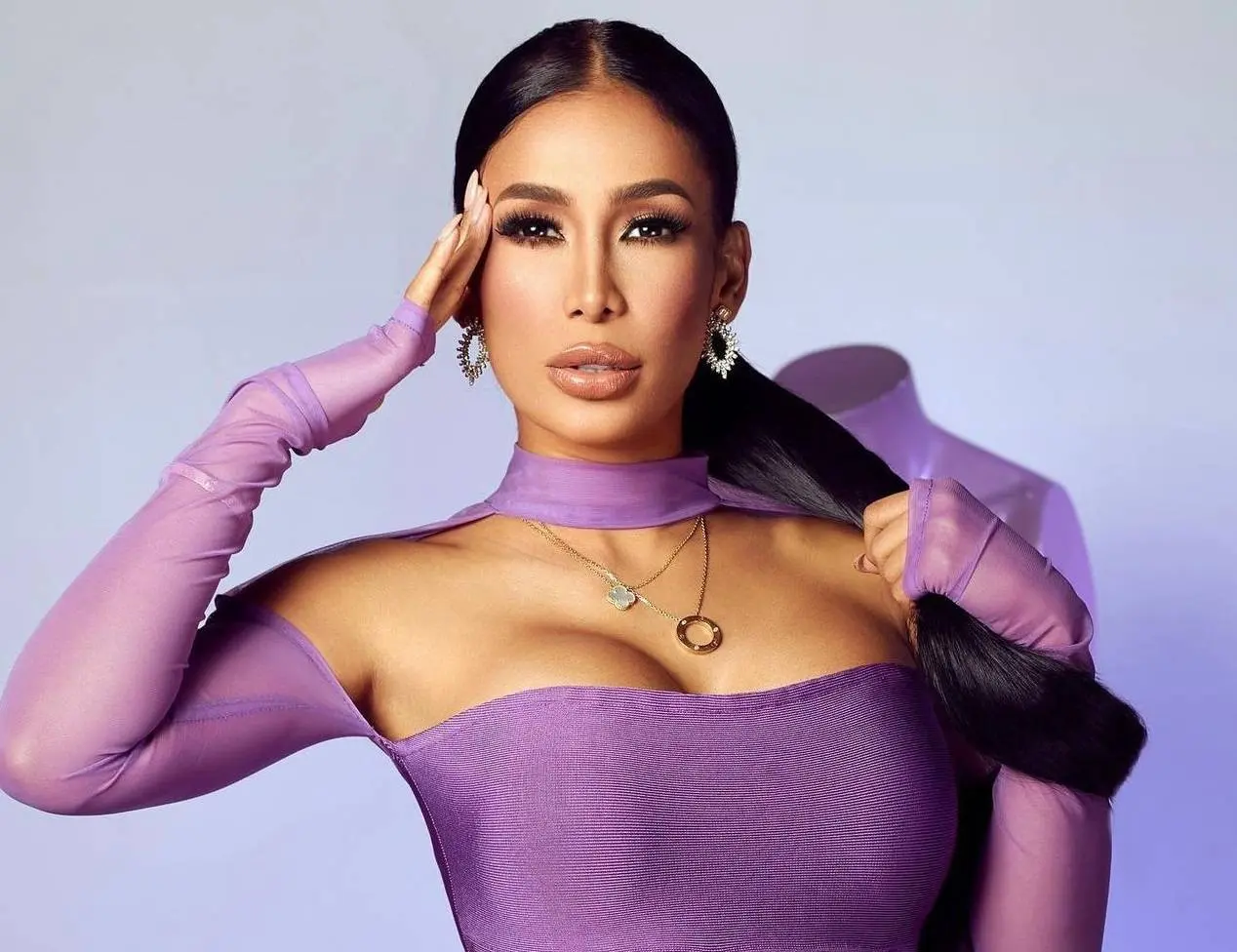 Caro Brito cuestiona a hija de Ruby Pérez por exhalar tesina musical en pleno duelo Caro Brito cuestiona a hija de Ruby Pérez por exhalar tesina musical en pleno duelo
