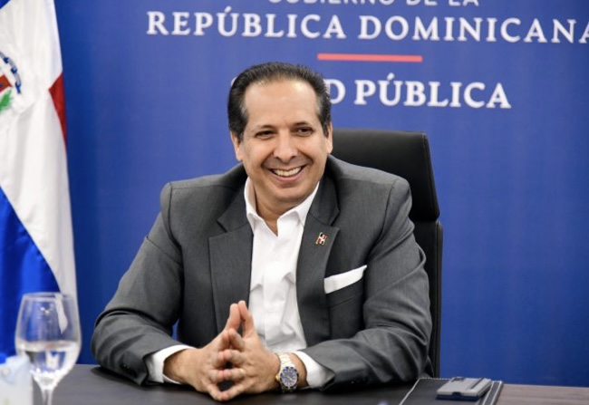 No fue RD, fueron más de RD millones de pesos que gastó el ministro de Salubridad Pública en dos meses para difundir mensaje “educativo” No fue RD, fueron más de RD millones de pesos que gastó el ministro de Salubridad Pública en dos meses para difundir mensaje “educativo”