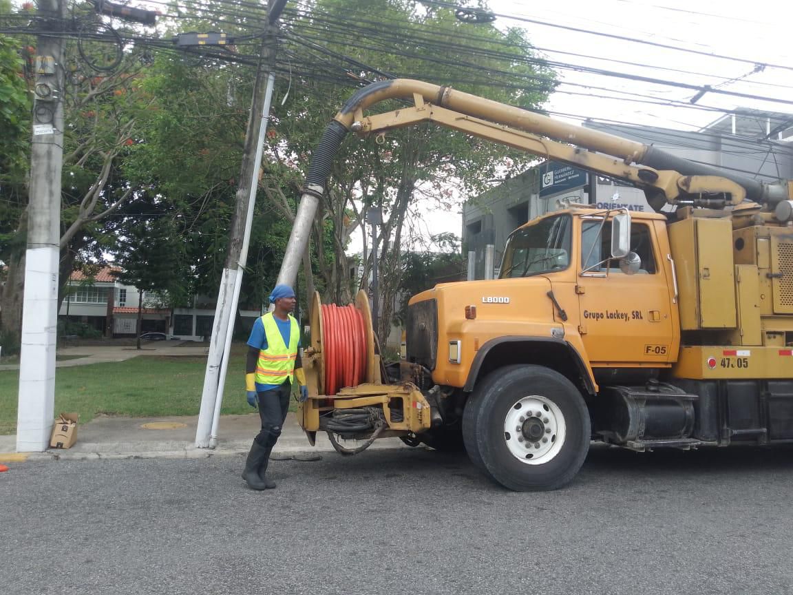 Alcaldía del Distrito Franquista amplía higienización preventiva para mitigar bienes de las lluvias Alcaldía del Distrito Franquista amplía higienización preventiva para mitigar bienes de las lluvias