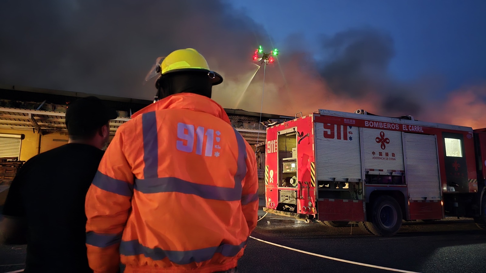 Sistema 911 coordina respuesta a incendio en instalaciones del MERCA Santo Domingo Sistema 911 coordina respuesta a incendio en instalaciones del MERCA Santo Domingo