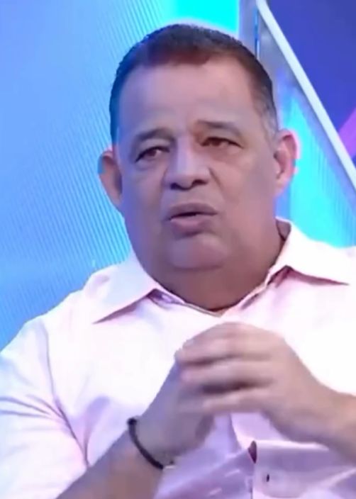 “Si haces moneda sin estudiar, ponte a estudiar”