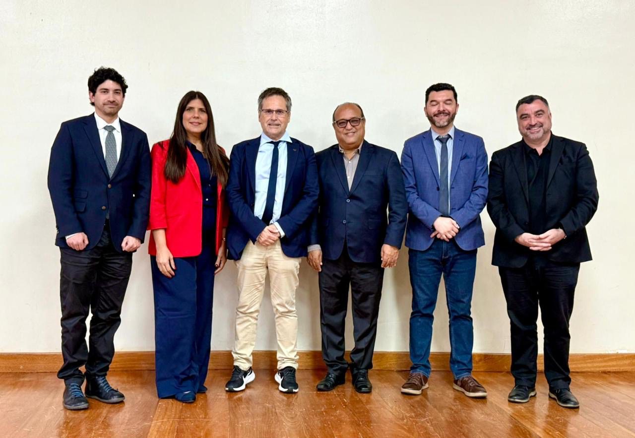 Seminario internacional en la UASD aborda los desafíos de las nuevas derechas en la región Seminario internacional en la UASD aborda los desafíos de las nuevas derechas en la región