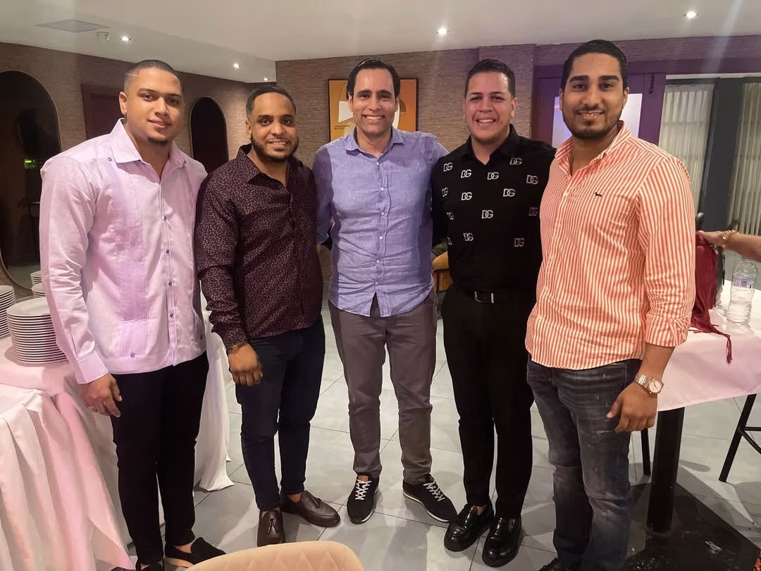 3d318bb7-1c47-4ff4-ac2b-6df095fca761